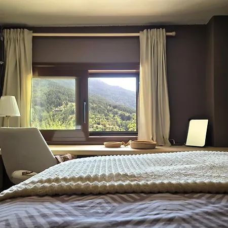 Valfont House Chalet Zarouchla